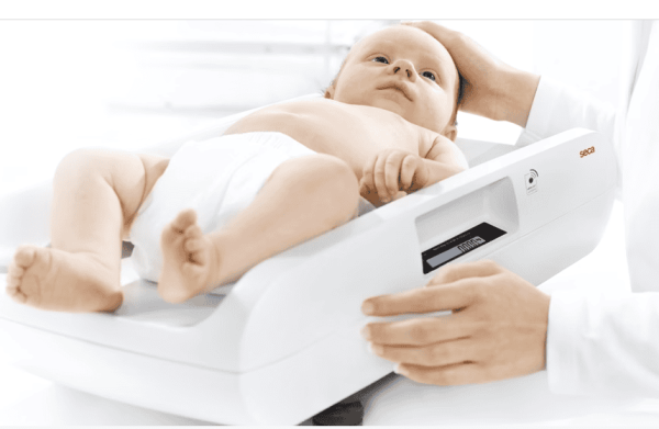 bascula seca 727 Báscula SECA 727: Pesabebés de Alta Precisión para Consultorios Pediátricos y Nutricionales