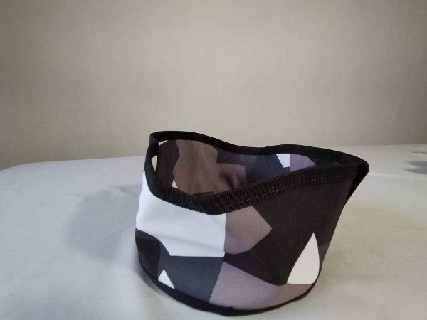 Gorro emplomado gris y blanco3 Gorro Emplomado Black Rock 0.5mmPb – Protección 0.5mmPb hasta 100 kV (Ideal para Rayos X y Radiología)