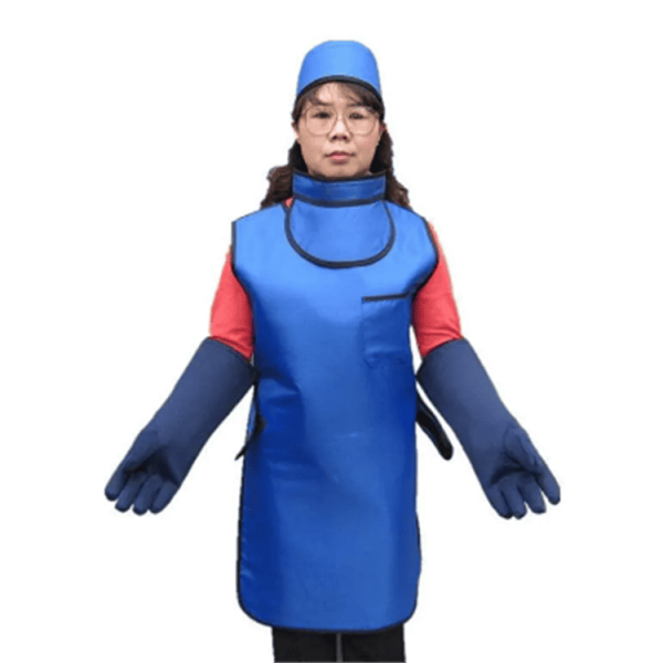gorro azul metalico5 Gorro Emplomado Azul Metálico 0.5mmPb – Protección Radiológica hasta 100 kV para Rayos X